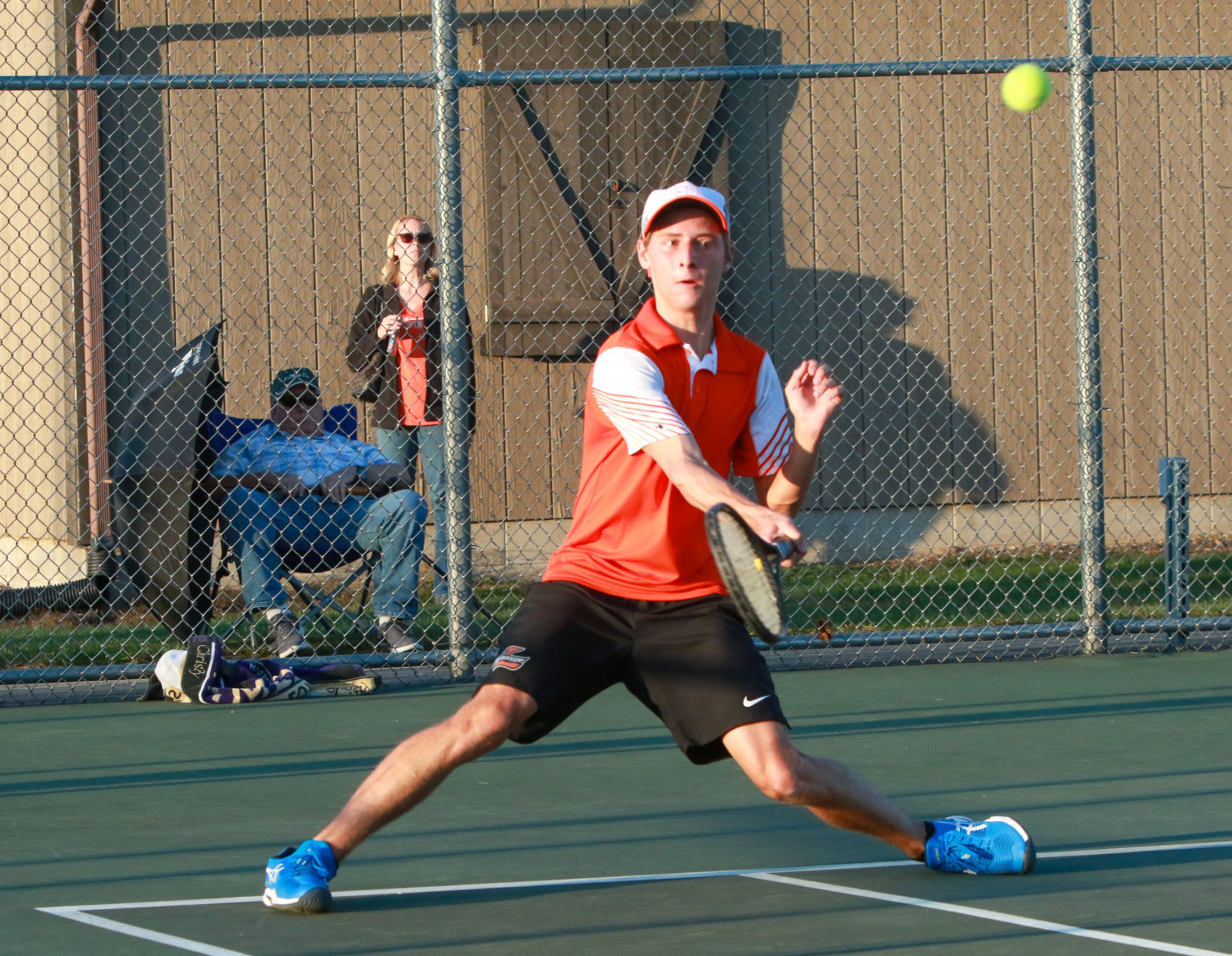 Valparaiso vs. LaPorte Boys Regional Tennis semifinals